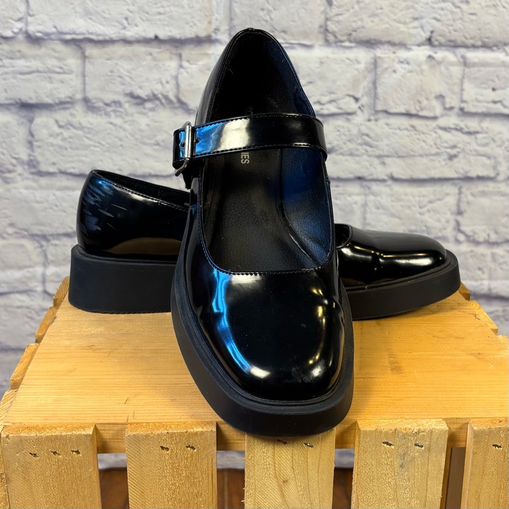 No Boundaries Classic Black Chunky Heel Mary Jane’s - Sz 9